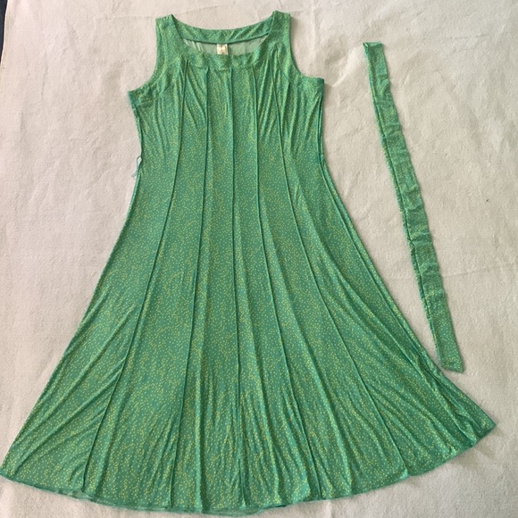 Per septum concept green short sleeve yellow small dotted dress for sale - Picture 2 of 5